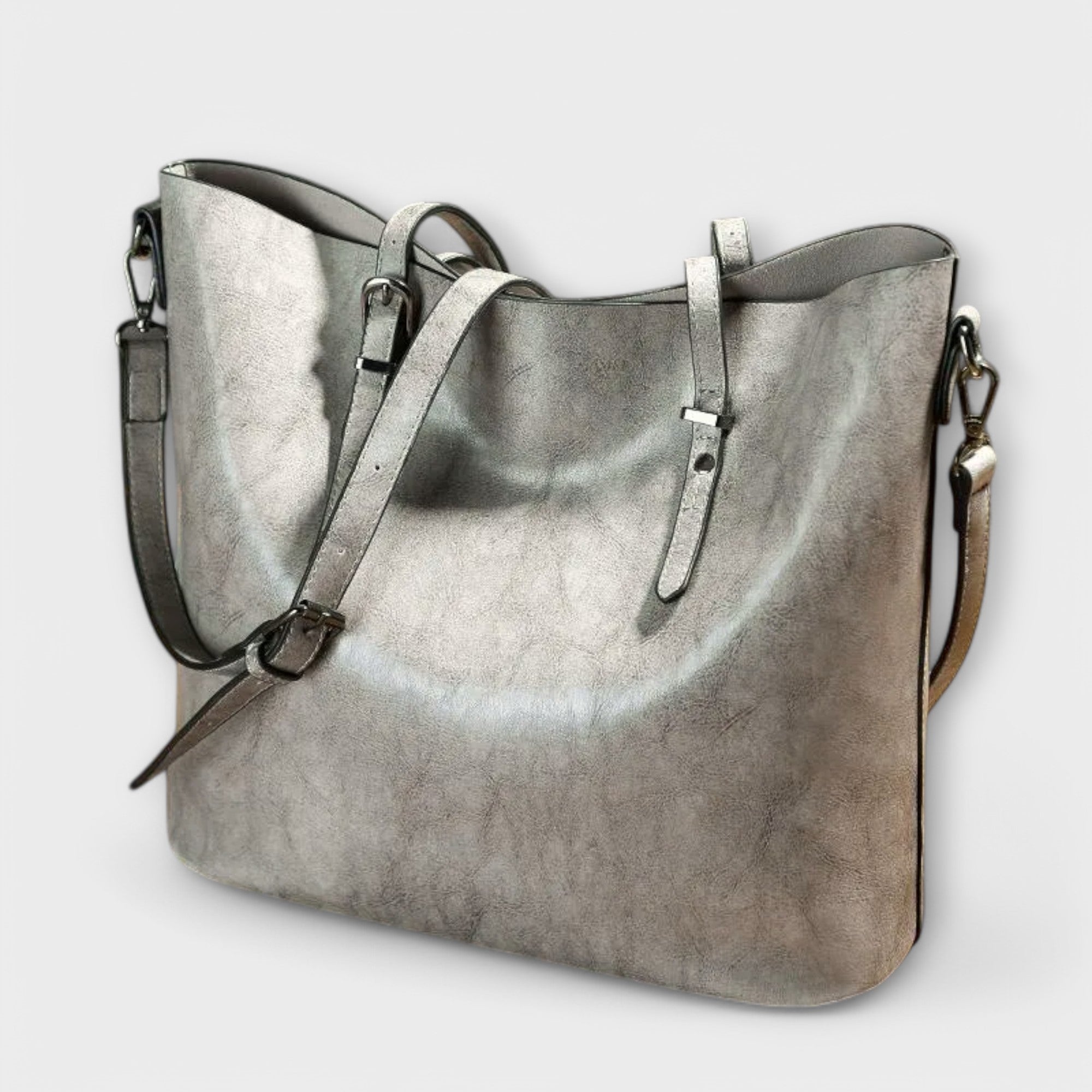 Riley | Vintage Shoulder Bag