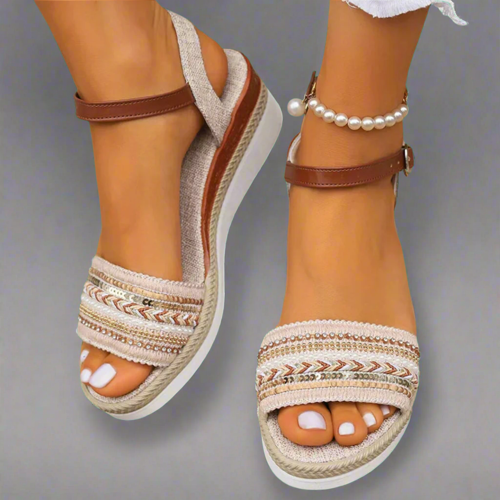 Aracel | Comfortable Slippers for Every Day