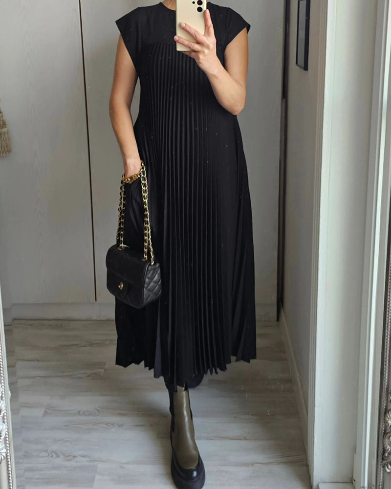 Amelia | Pleated Sleeveless Dress