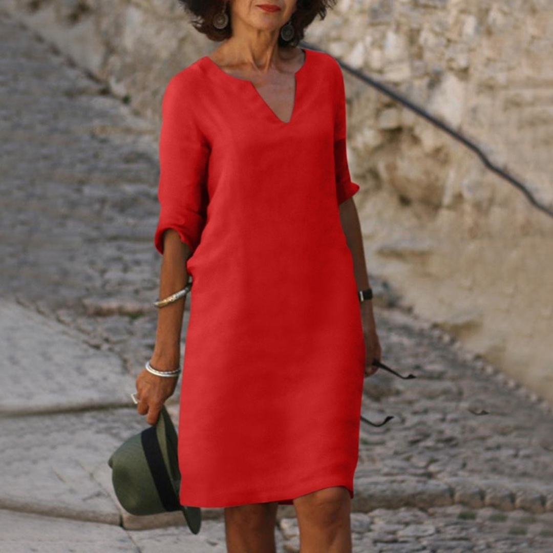 Zora | Stylish dress with an elegant V-neckline