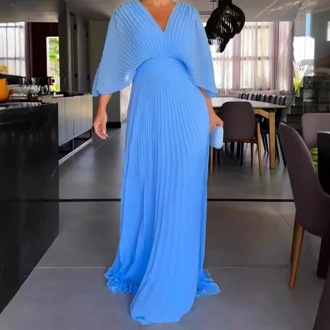 Vera | Pleated Dress with Elegance