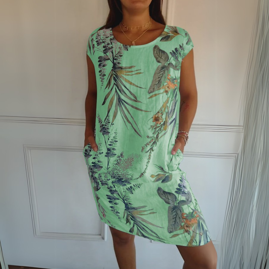 Rachel | Elegant dress with a seam collar