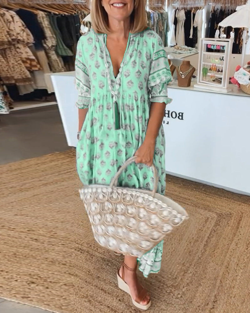 Verona | Stylish dresses with V-neck and elegant design