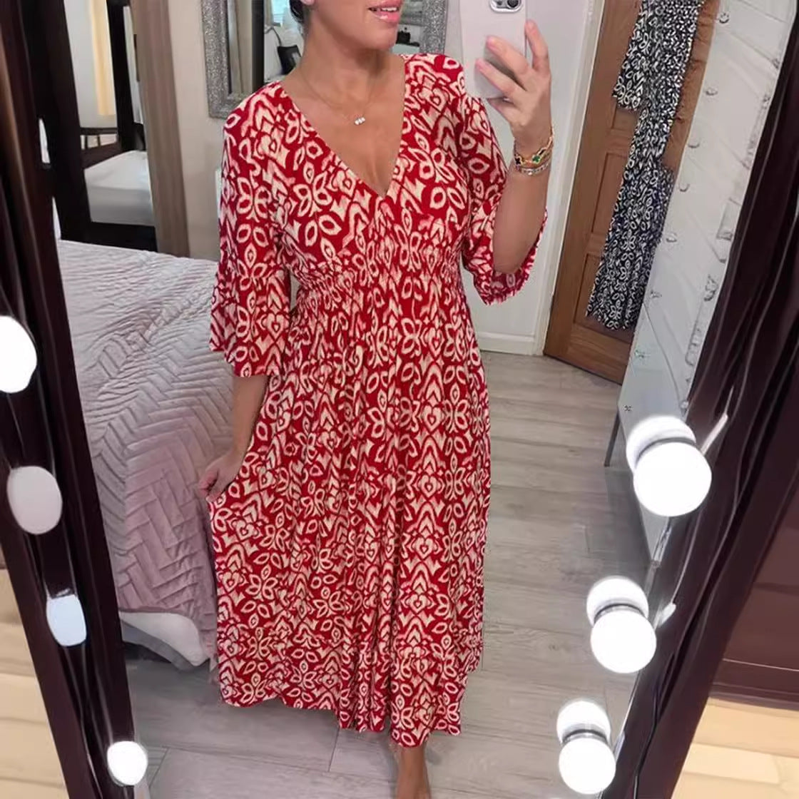 Roxanne | Stylish floral patterned dresses with V-neckline
