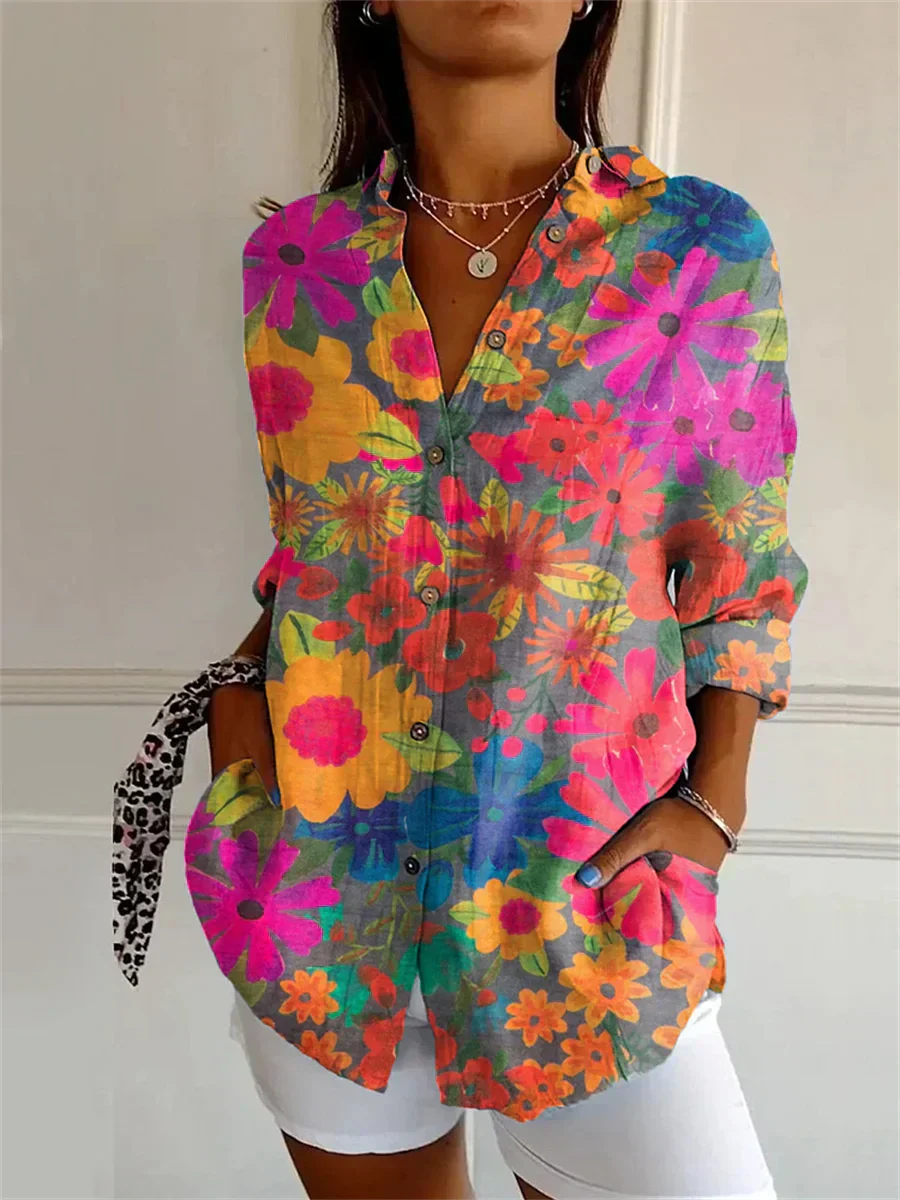 Karen | Comfortable Blouse with Flowers