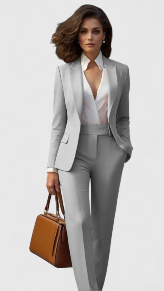 Jenn | Sophisticated Suit