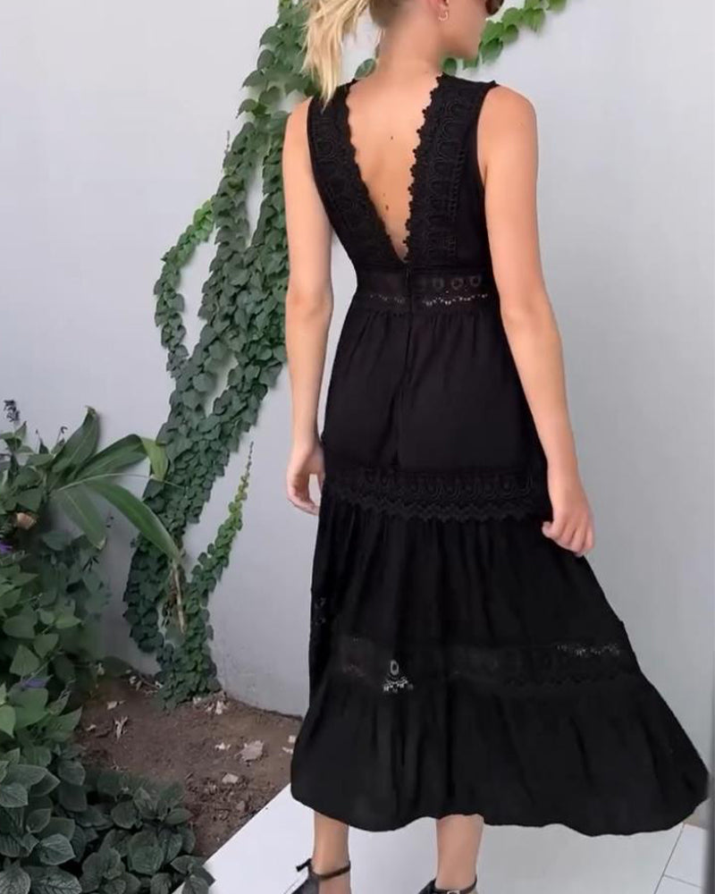 Abigail | Sleeveless Midi Dress in Boho Style with Lace Details