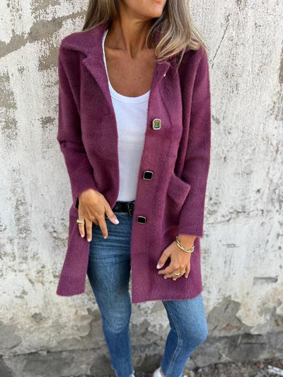 Gwendolyn | Elegant, Coarse Coat