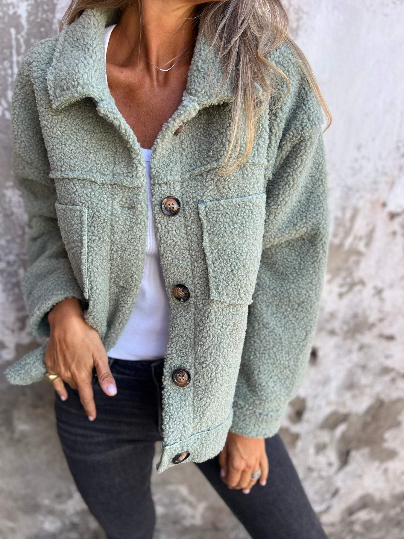 Aluna | Women's Effortless Chic Lapel Cropped Jacket