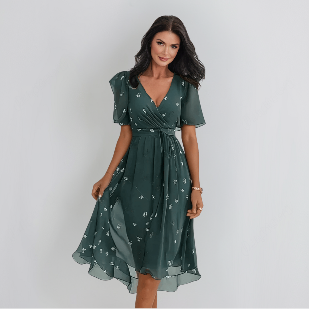 Tricia | Elegant Dress with V-Neck