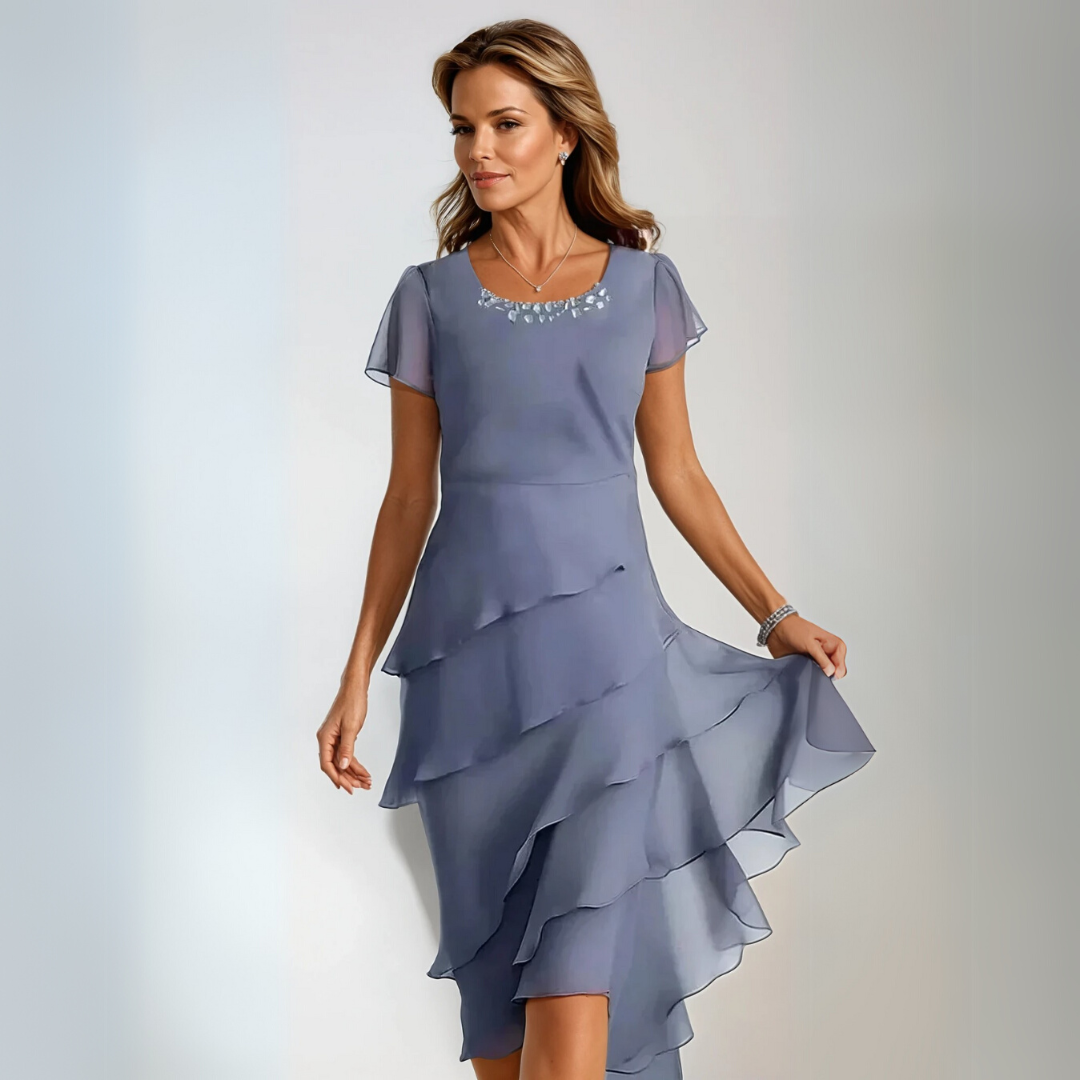 Kleo | Comfortable Midi Dresses with a Modern Accent