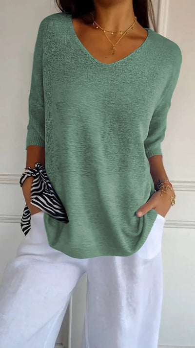 Avis | Soft V-Neck Top