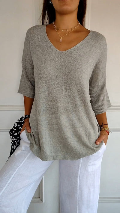 Avis | Soft V-Neck Top