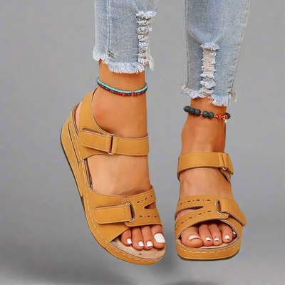 camile | Elegant orthopedic sandals made from soft material