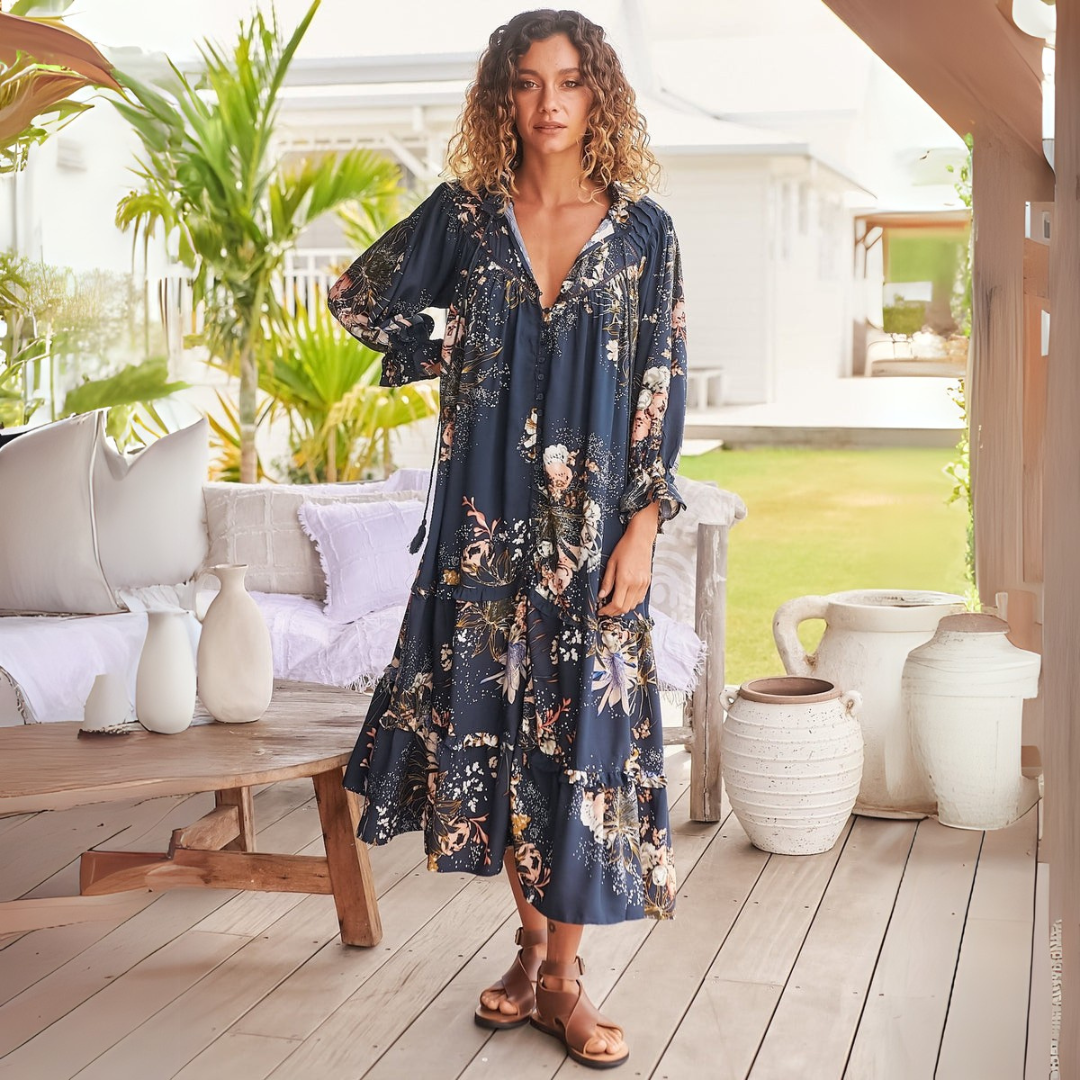 Mariana | Elegant midi dress with buttons and collar