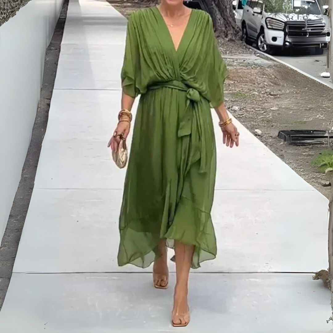 Fatima | Dresses with a V-neckline