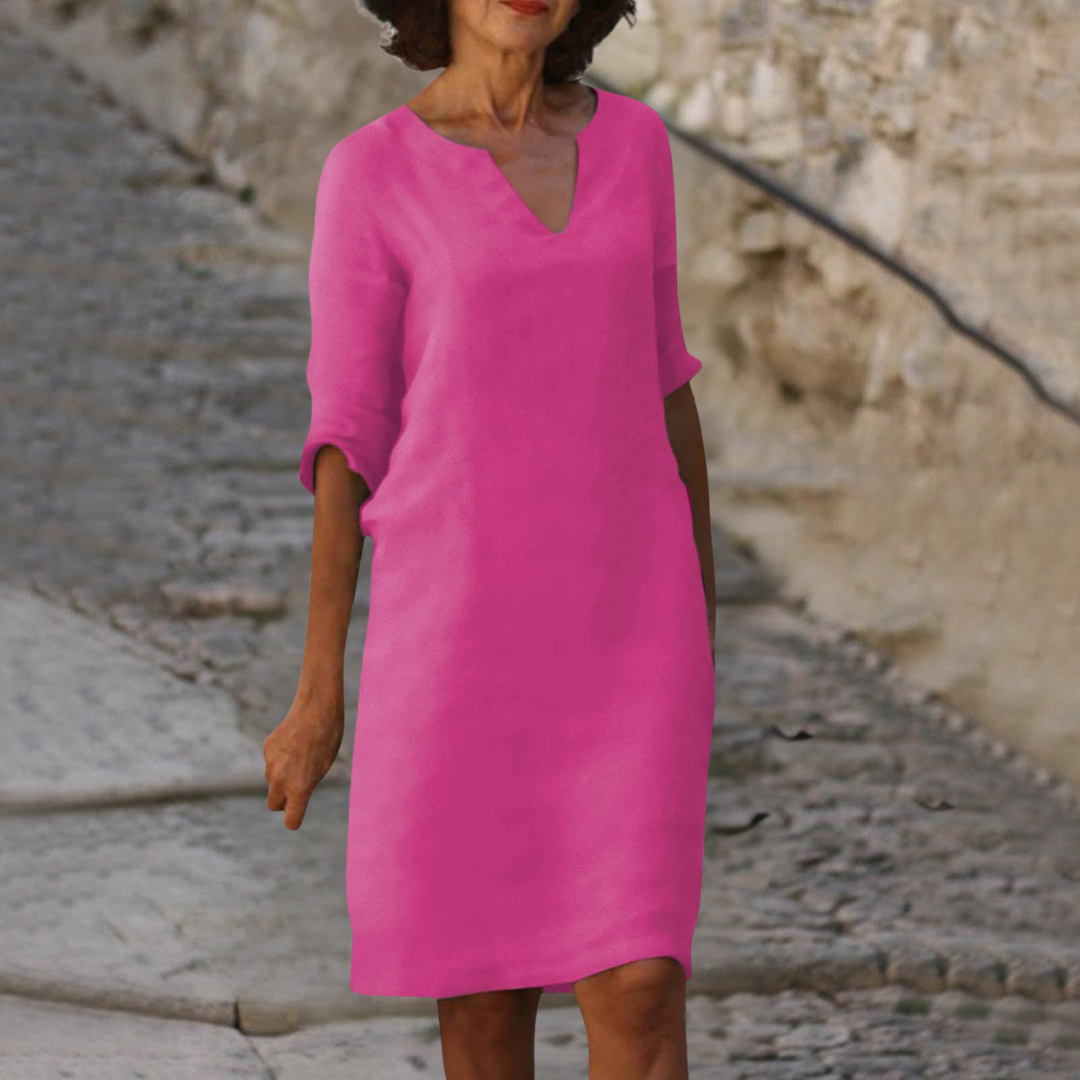 Zora | Stylish dress with an elegant V-neckline