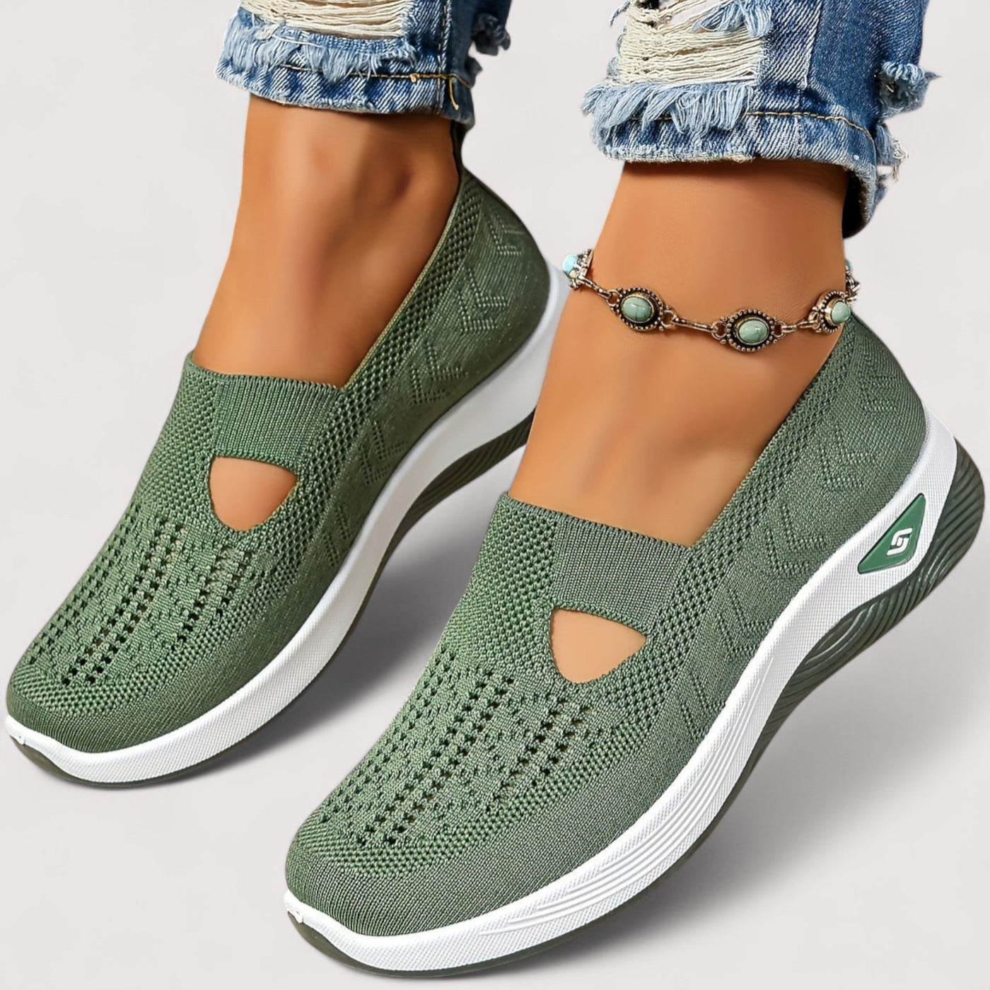 Cora | Lightweight Non-Slip Barefoot Shoes