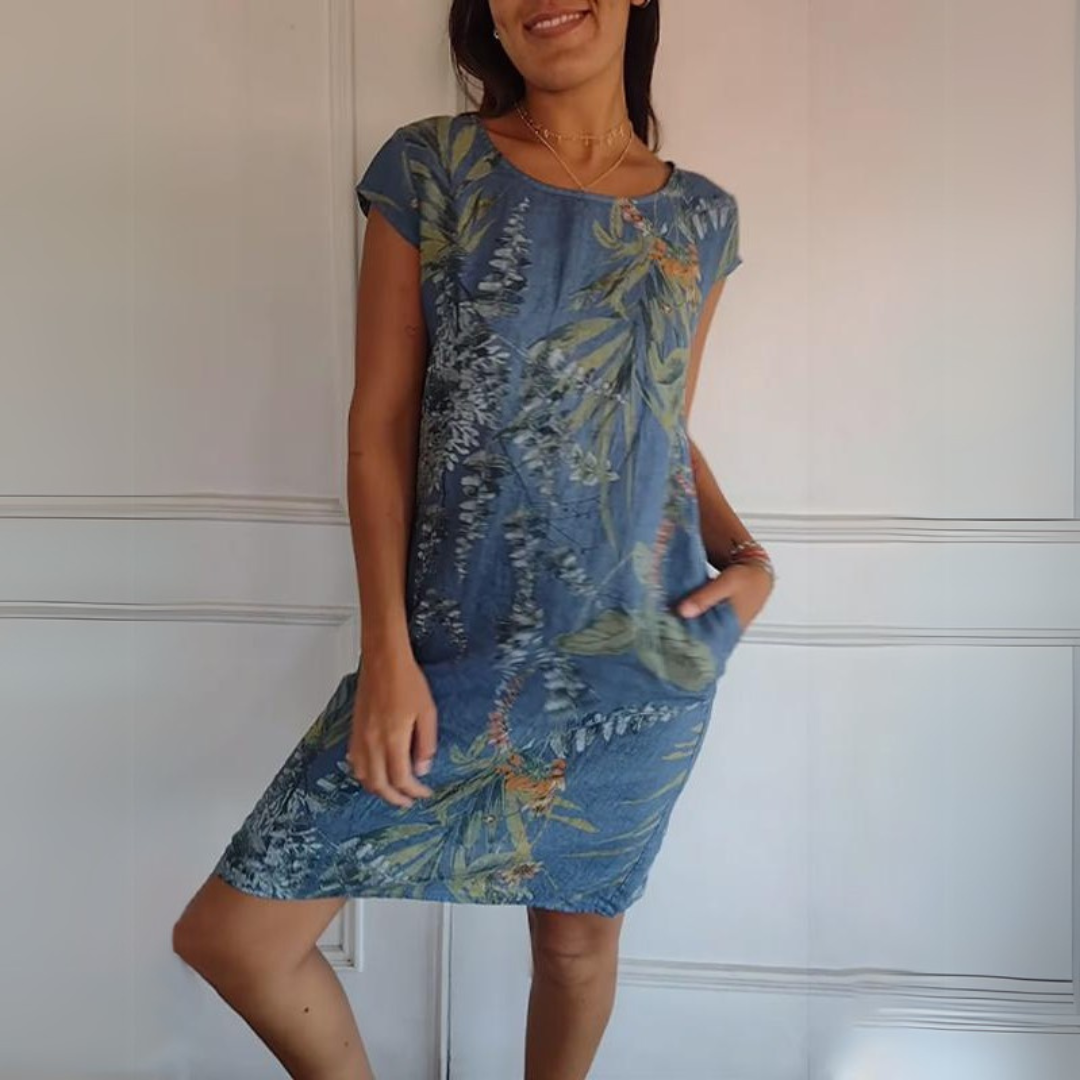 Rachel | Elegant dress with a seam collar