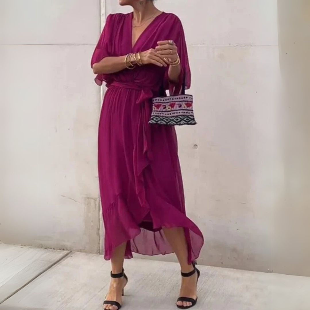 Fatima | Dresses with a V-neckline