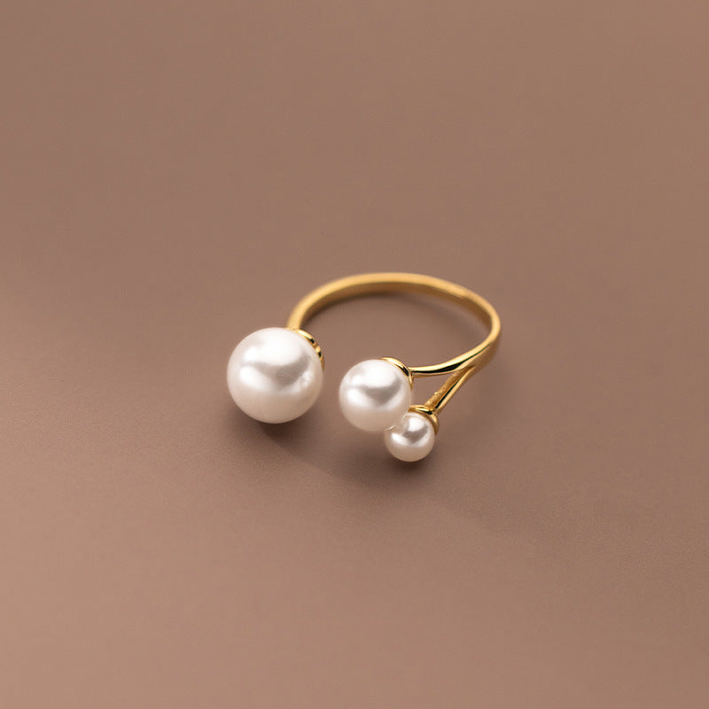 Adel | Adjustable Triple Freshwater Pearl Ring