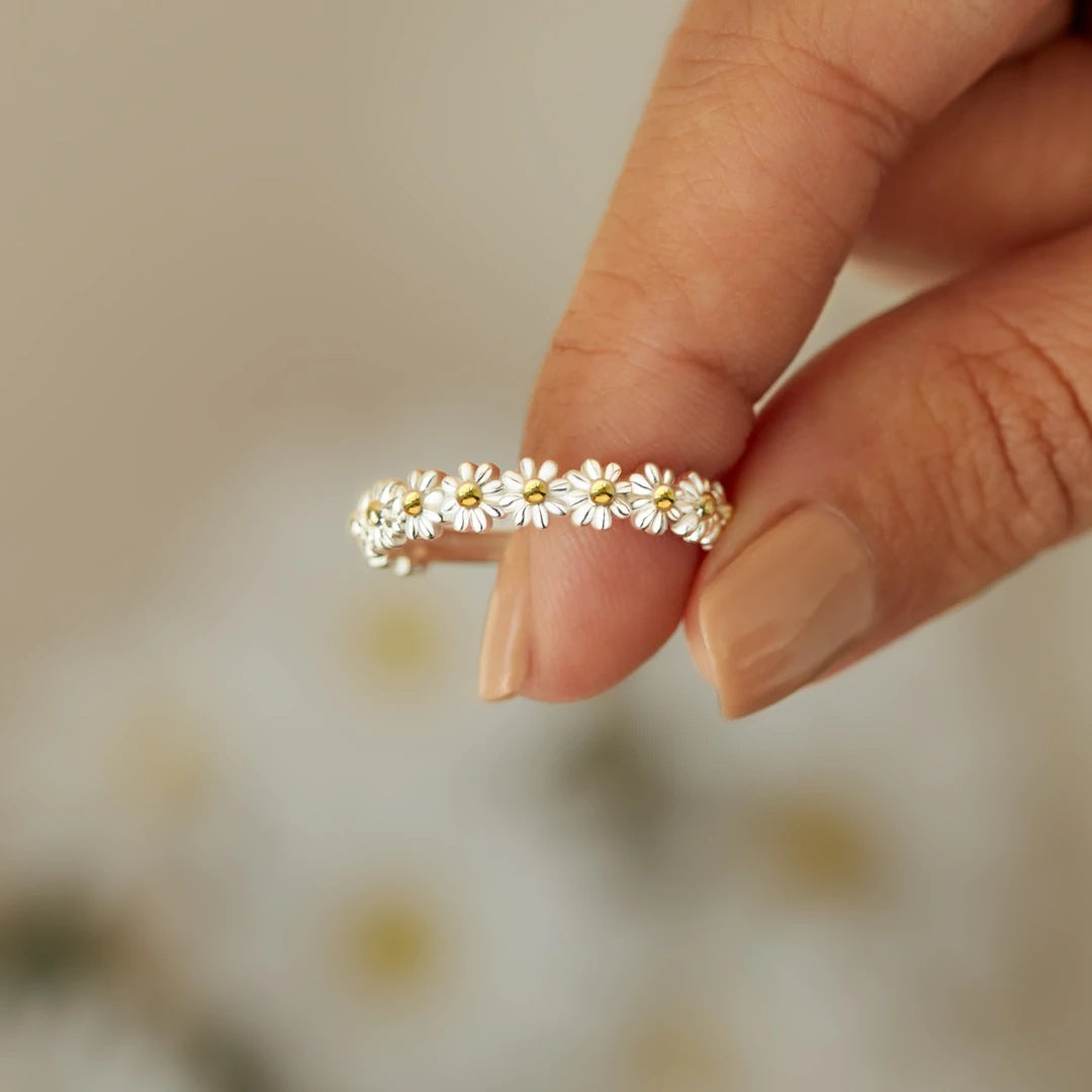Luzille | Luxurious Flower Ring