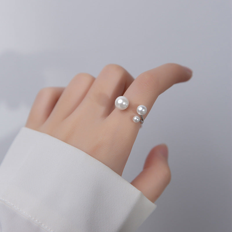 Adel | Adjustable Triple Freshwater Pearl Ring