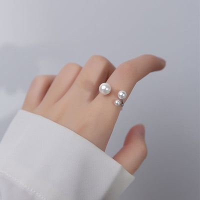 Adel | Adjustable Triple Freshwater Pearl Ring