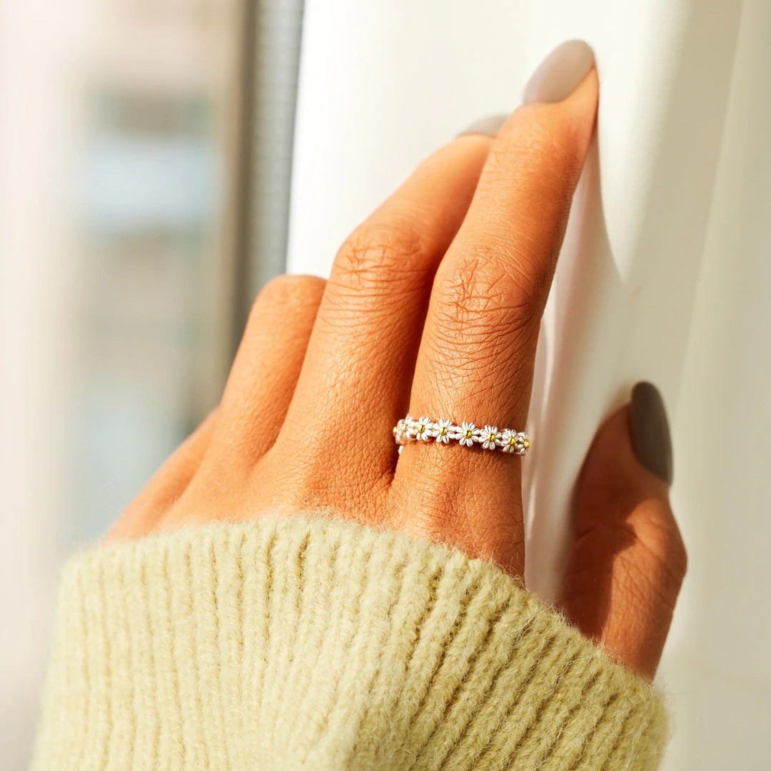 Luzille | Luxurious Flower Ring
