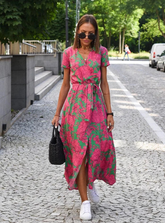 Linda | Stylish floral dress for every occasion