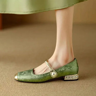 Sue | Elegance with a sparkle