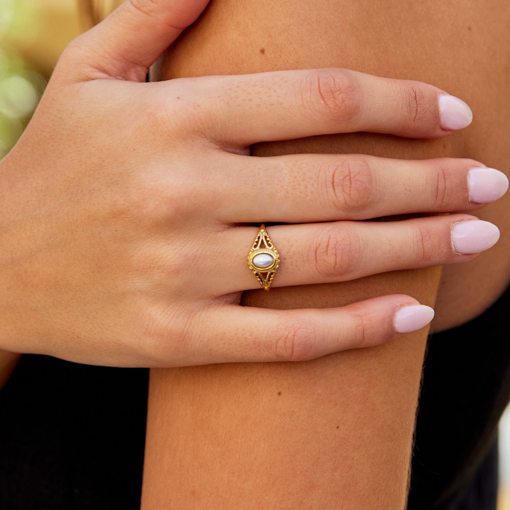 Toni | Vintage Royal Pearl Ring
