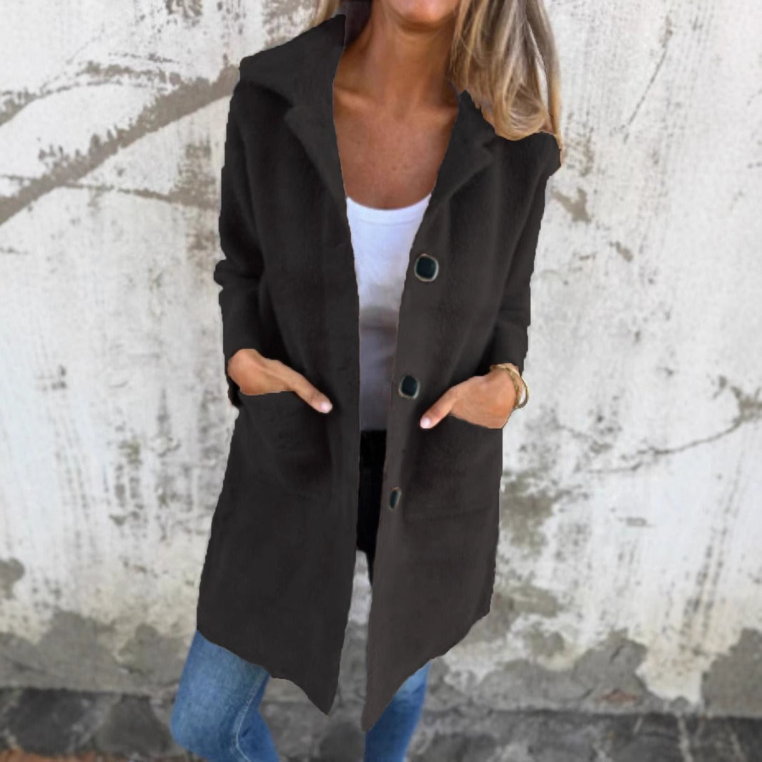 Gwendolyn | Elegant, Coarse Coat