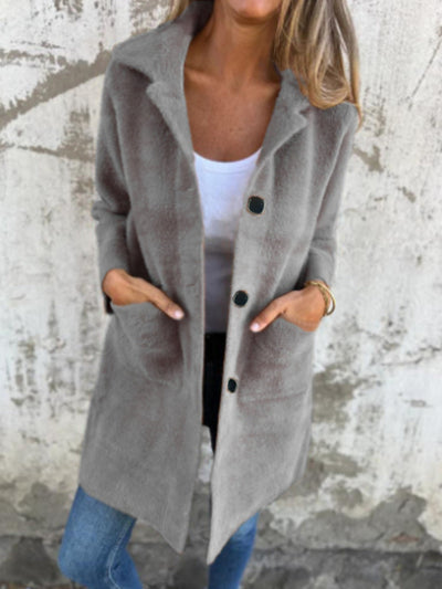 Gwendolyn | Elegant, Coarse Coat