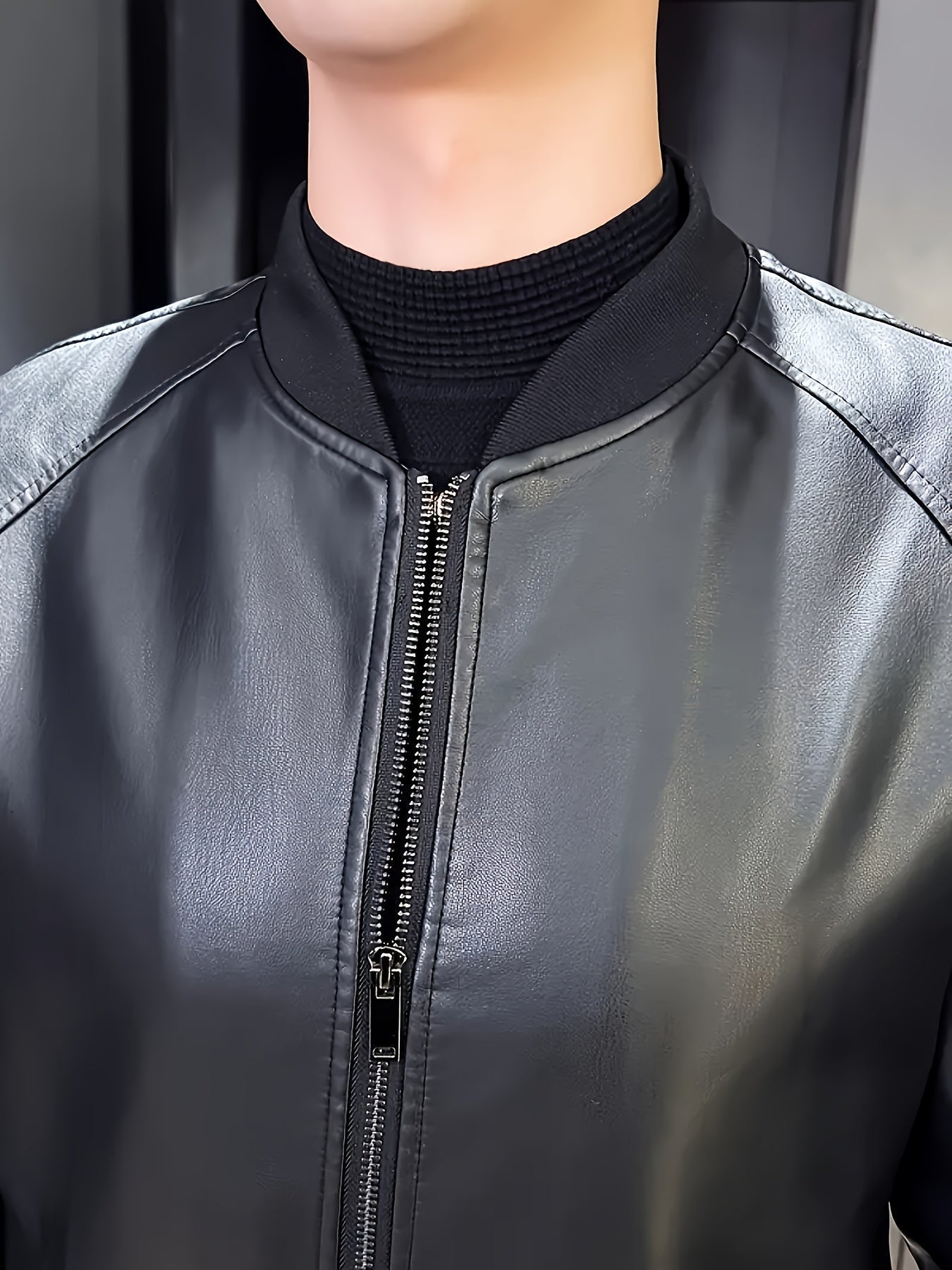 Clifford | A loose baseball jacket with character