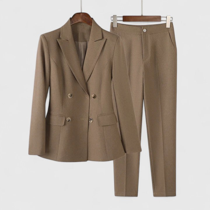 Amy | Sophisticated Suit Set