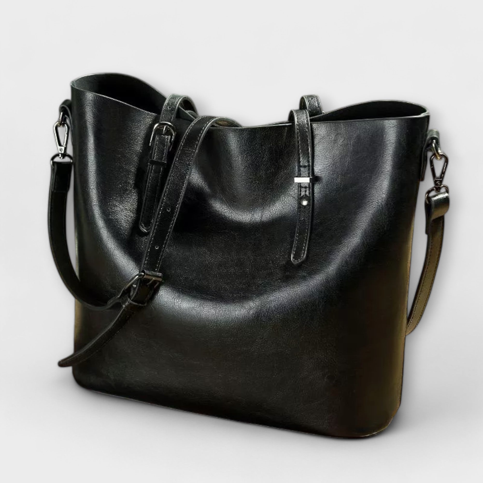 Riley | Vintage Shoulder Bag