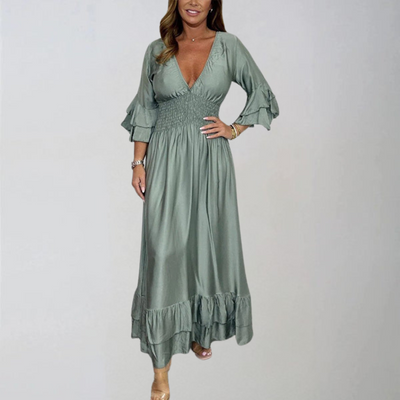 Marie | Dress that emphasizes elegance