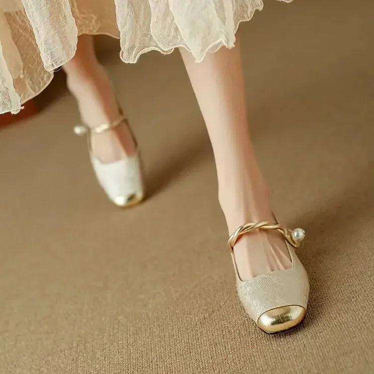 Sue | Elegance with a sparkle