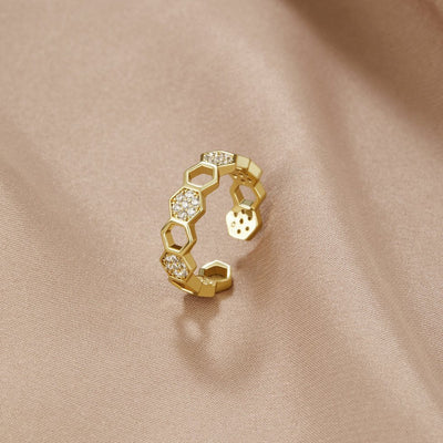 Bina | Gold and Crystal Ring