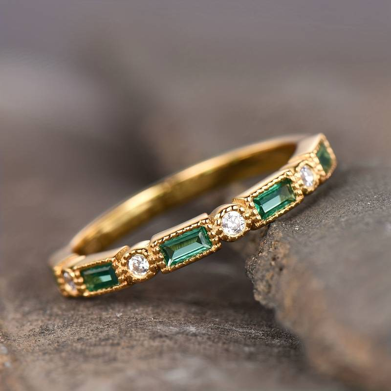 Alex | Gold Ring with Green Zirconia