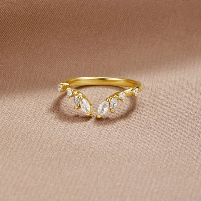 Mane | Gold Crystal Ring