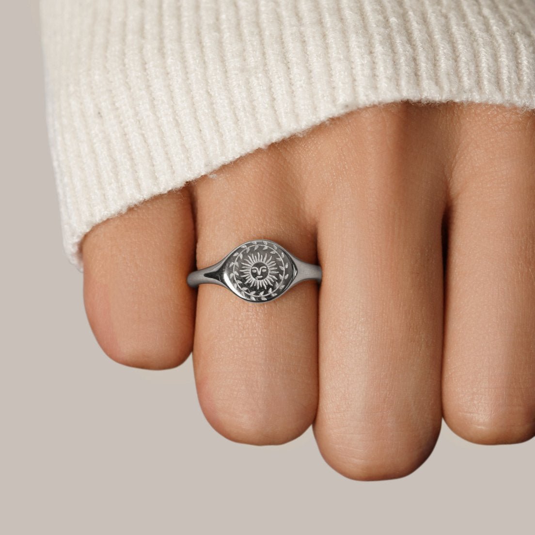 Mariah | Gold Ring for the Summer Solstice