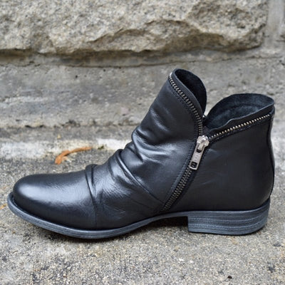 Ardis | Leather Boots with Practical Zipper