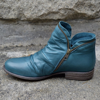Ardis | Leather Boots with Practical Zipper