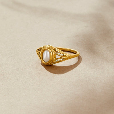 Toni | Vintage Royal Pearl Ring